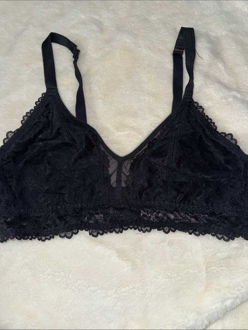 Savage X Fenty Black Lace Wireless Bralette